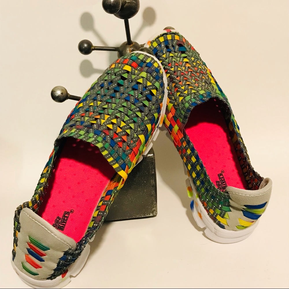 Lakes n Rivers womens size 10 stretchy woven shoes